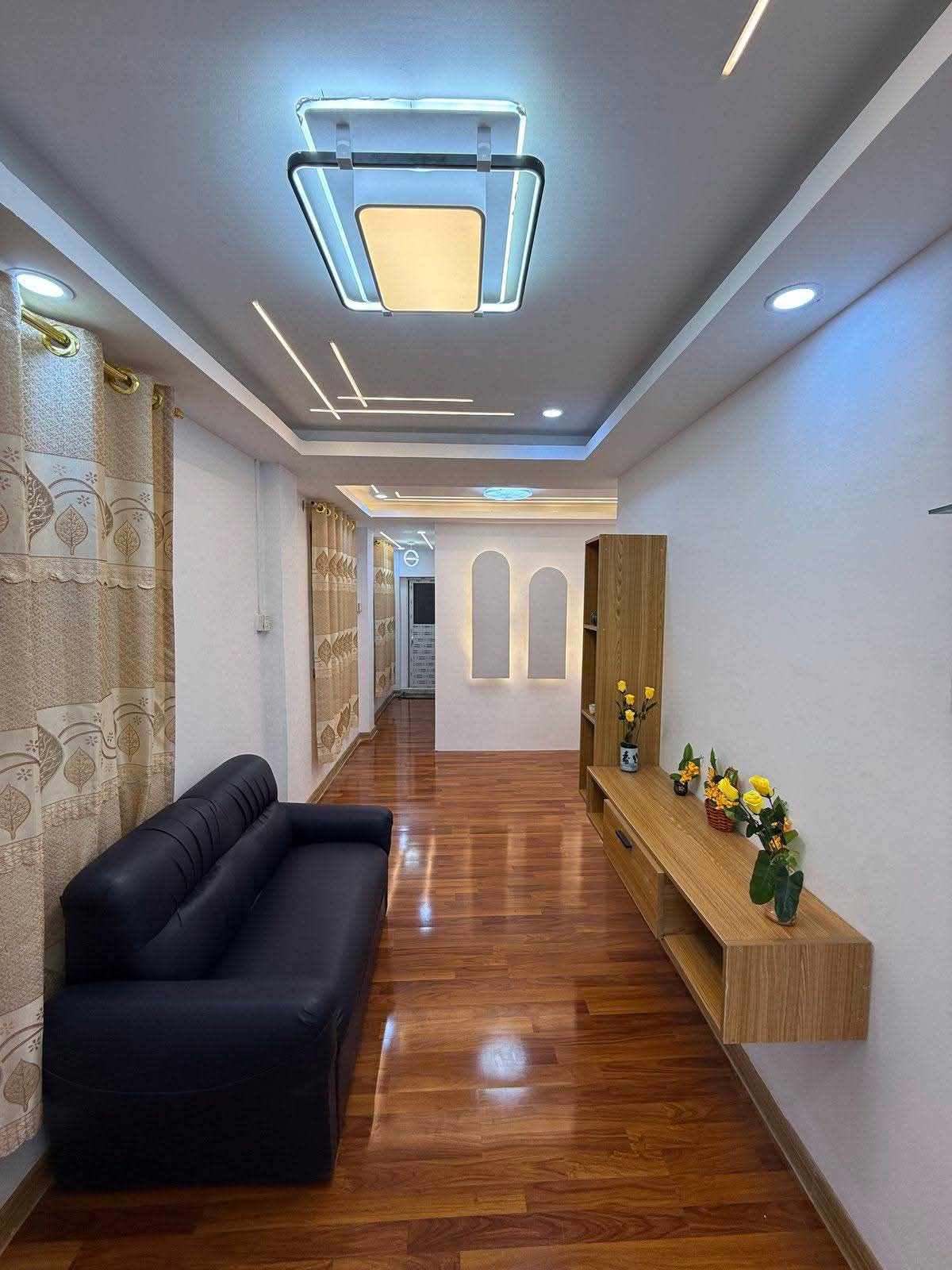 သင်္ကန်းကျွန်းမြို့နယ်တိုက်ခန်းအရောင်း