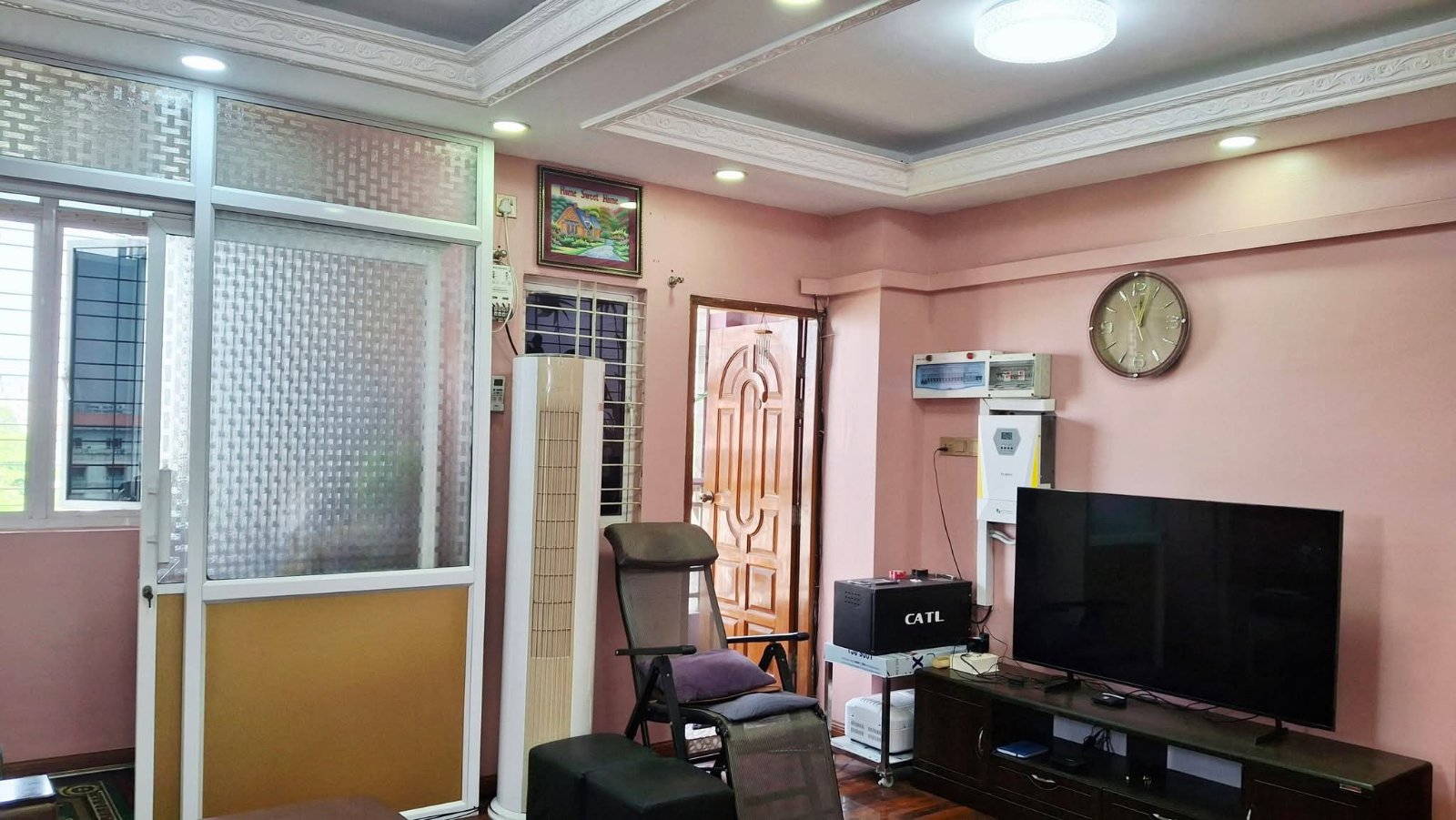 သဃ်န်းကျွန်းမြို့နယ်Minicondoအရောင်း