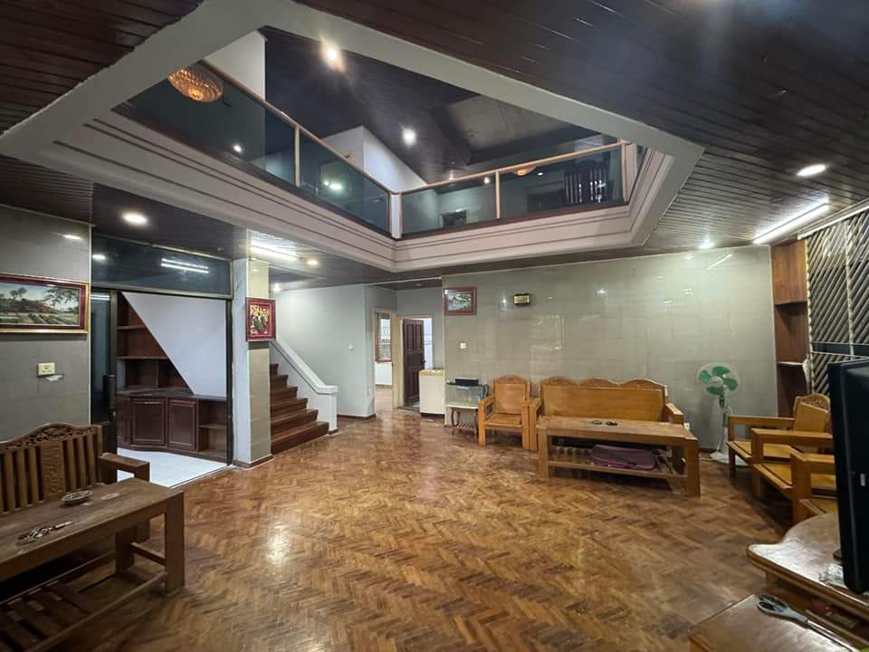 သုဝဏ္ဏ VIP (2RC)အငှား