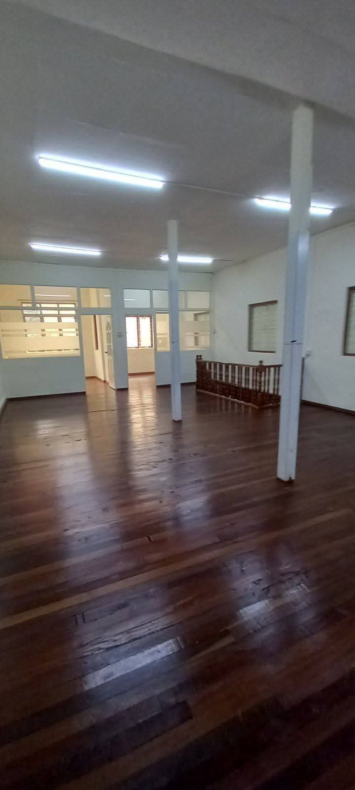 ကမာရွတ်မြို့နယ်၊ (2BN)အငှား