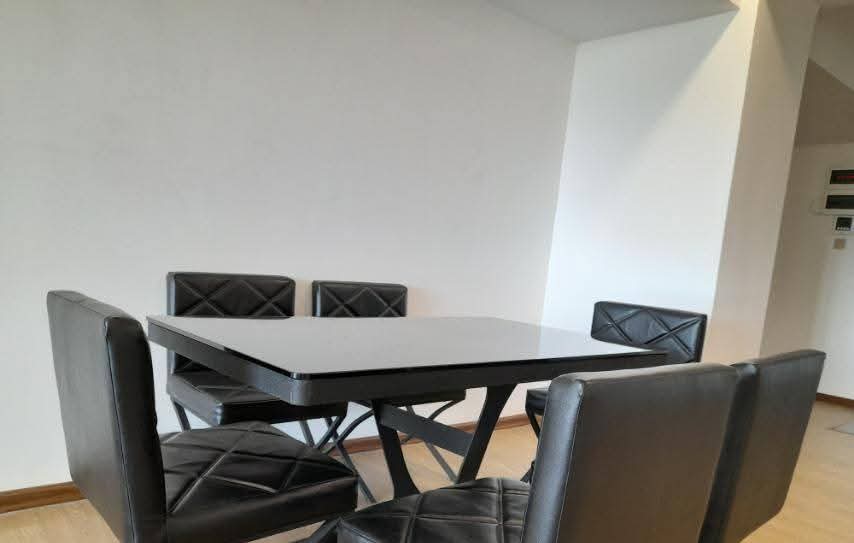 လှိုင်မြို့နယ်၊ ကွန်ဒိုတိုက်ခန်းအငှား