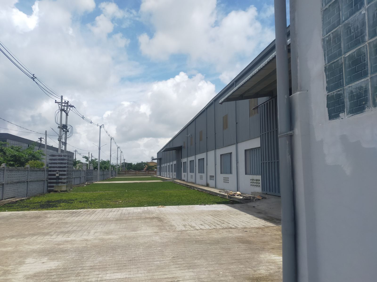 ရွှေပြည်သာမြို့နယ်၊ဂိုဒေါင်အငှား