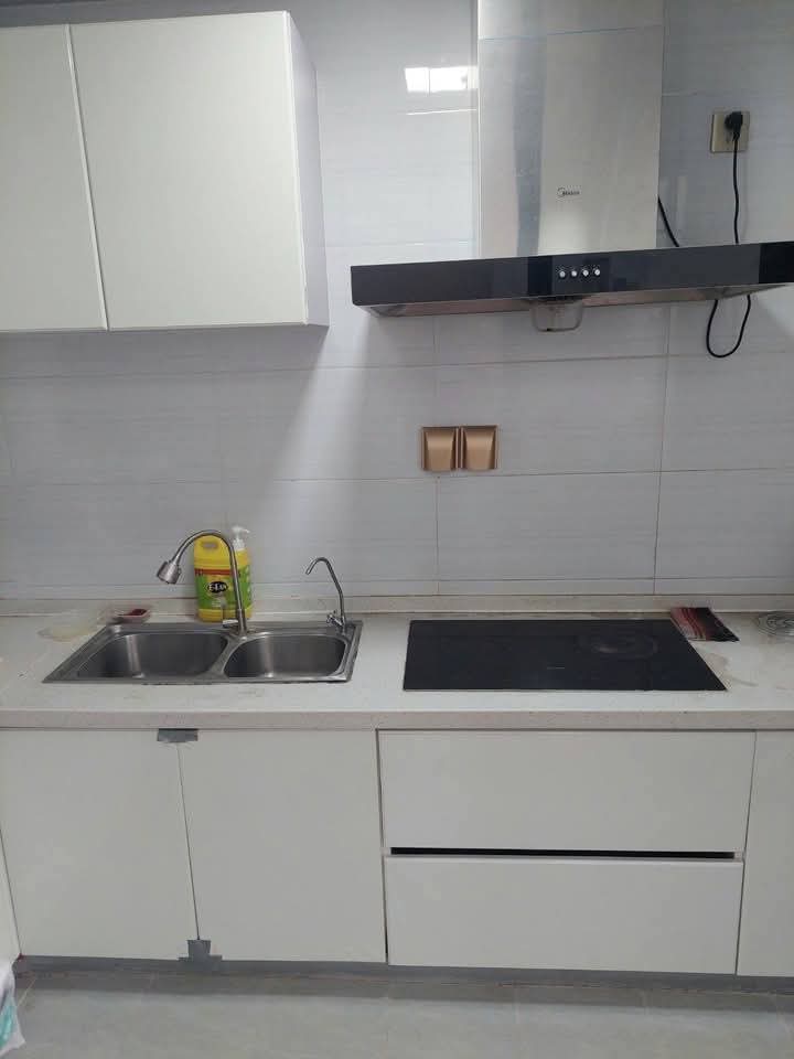 ရန်ကင်းမြို့နယ်၊ Kanbae Tower အဌားခန်း