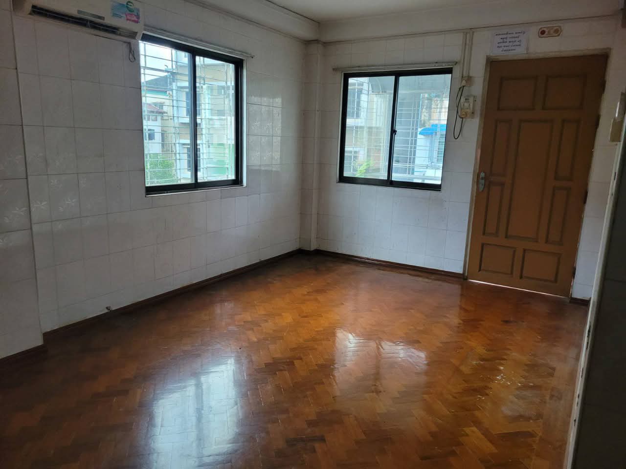 မရမ်းကုန်းမြို့နယ်၊ တိုက်ခန်းအ‌ဌား