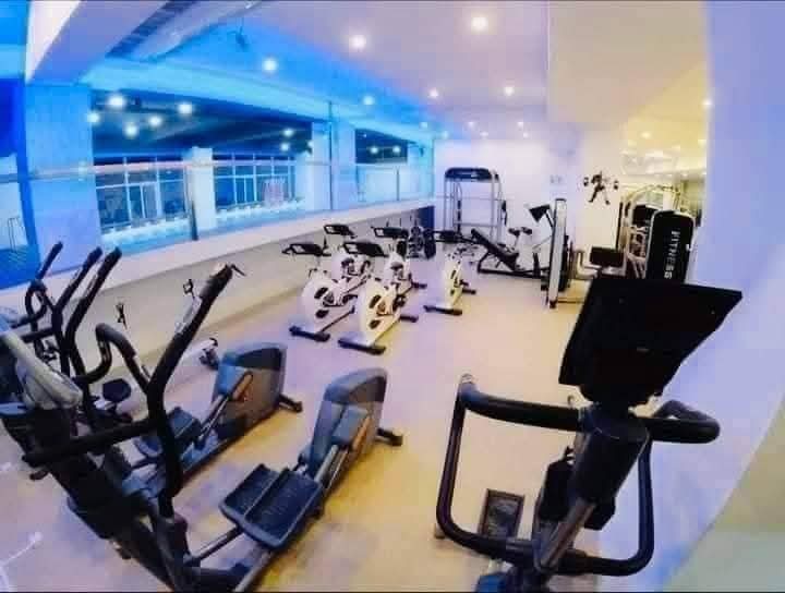 အလုံမြို့နယ်၊ ကွန်ဒိုအငှား