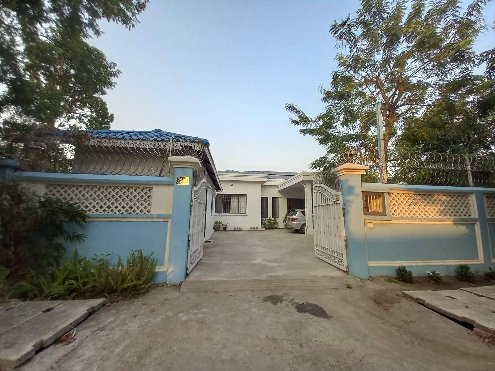 မြောက်ဒဂုံမြို့နယ်၊ (၁)ထပ်အိမ်အရောင်း