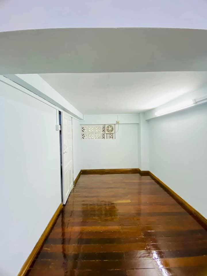 ကမာရွတ်မြို့နယ်၊ မြေညီ+ထပ်ခိုး အရောင်း