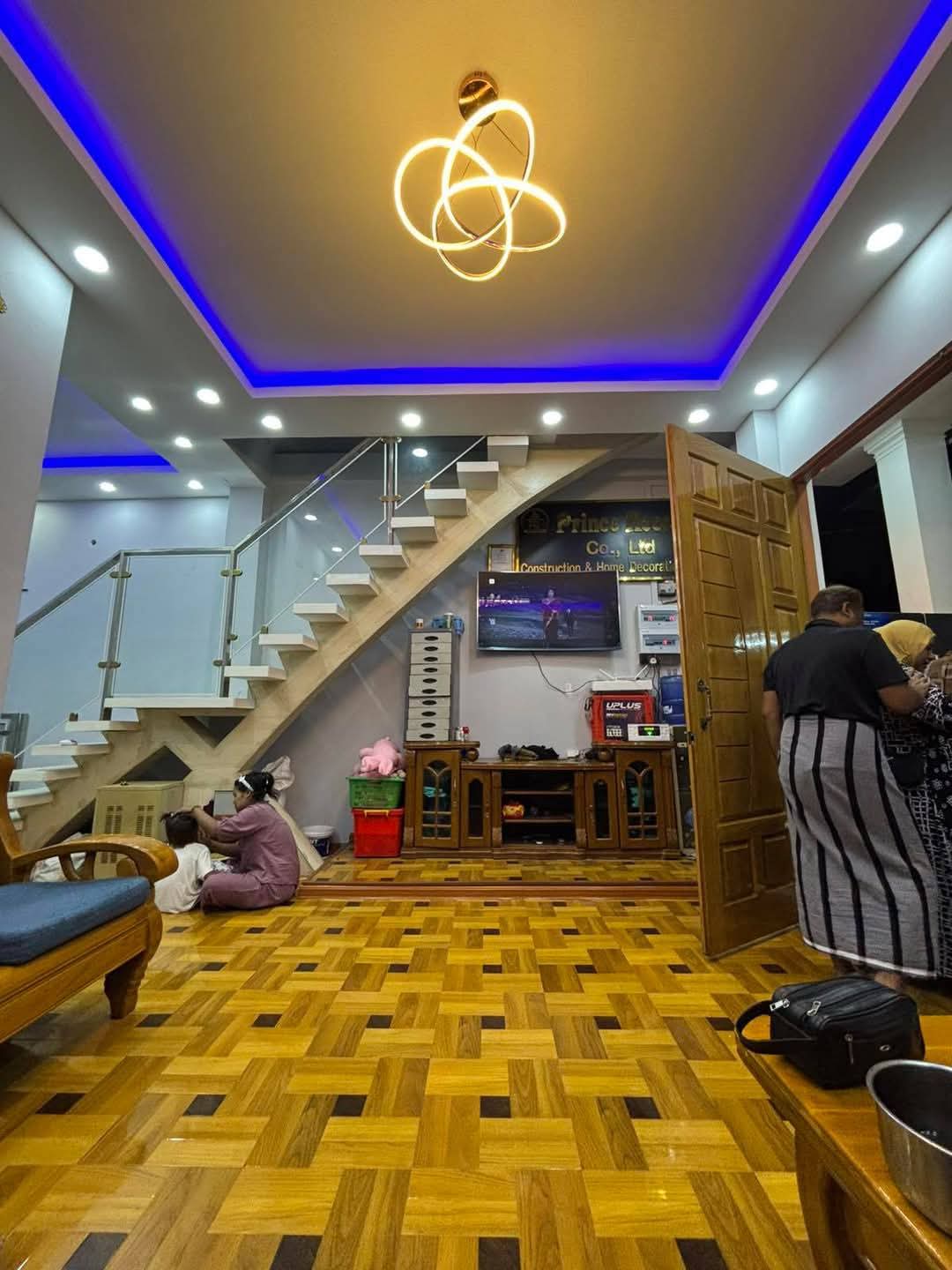 သုဝဏ္ဏမြို့နယ်၊ လုံးချင်းအရောင်း