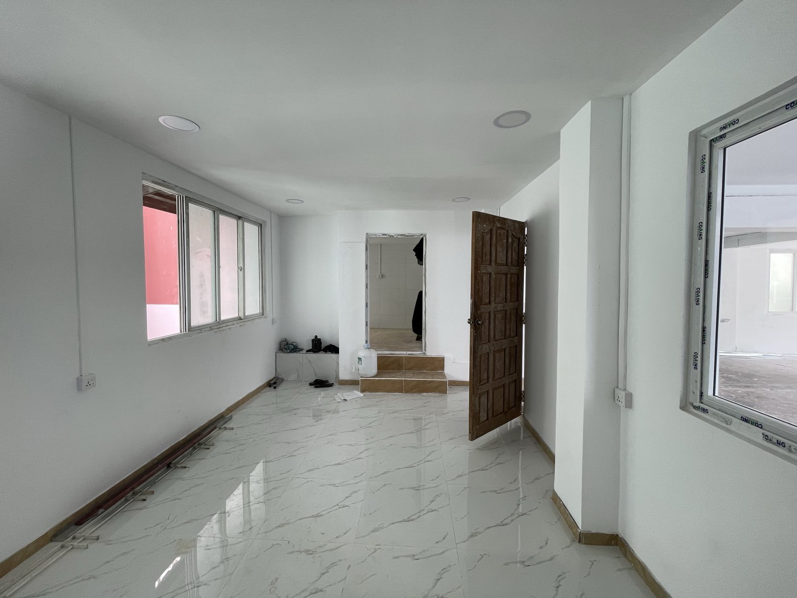 သာကေတမြို့နယ်၊ (2RC)အရောင်း