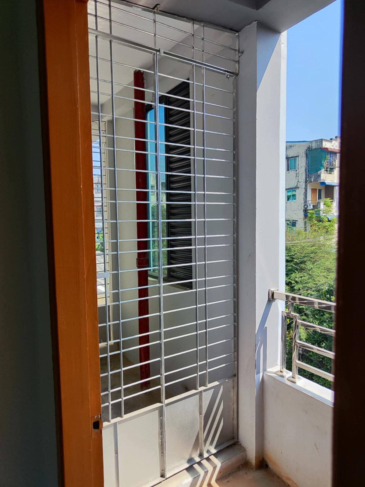 လှိုင်မြို့နယ်၊တိုက်ခန်းအရောင်း