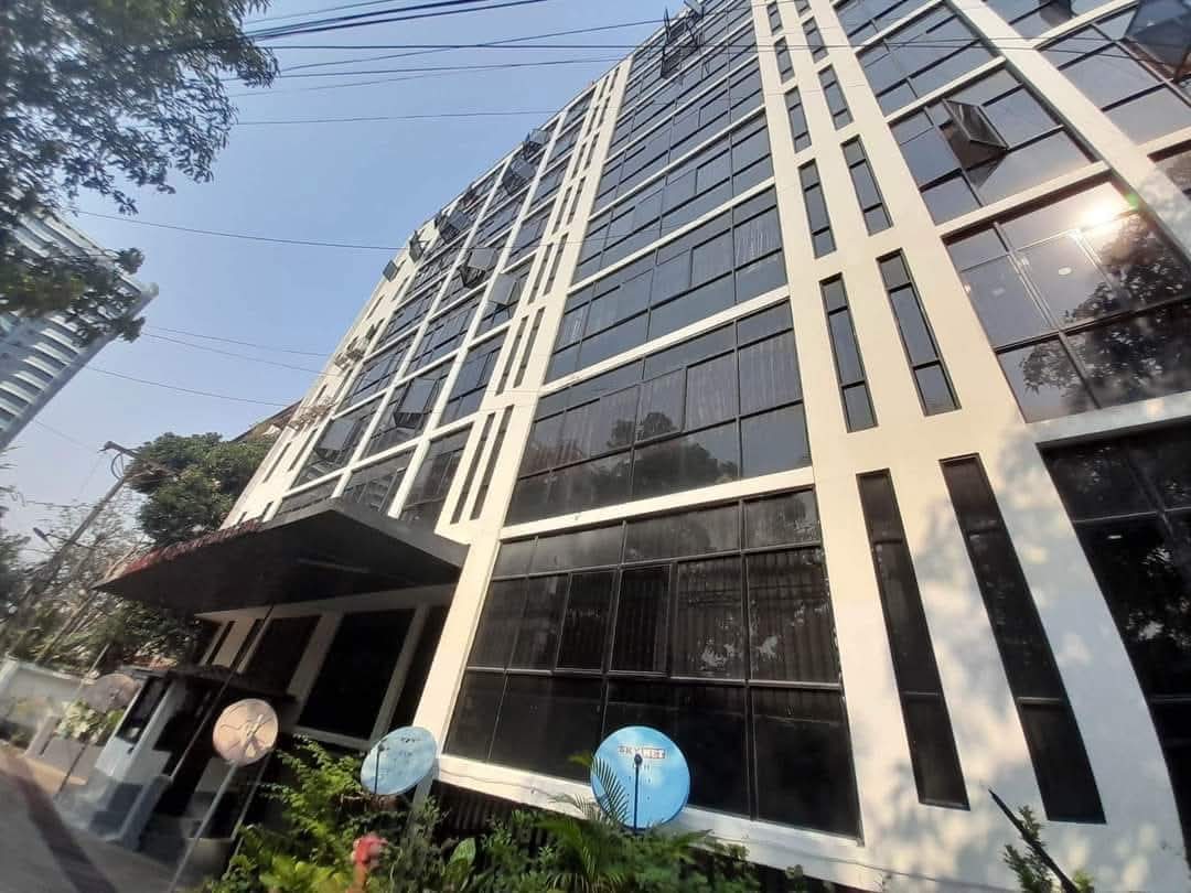 ဗဟန်းမြို့နယ် Grand Sayarsan Condo အရောင်း