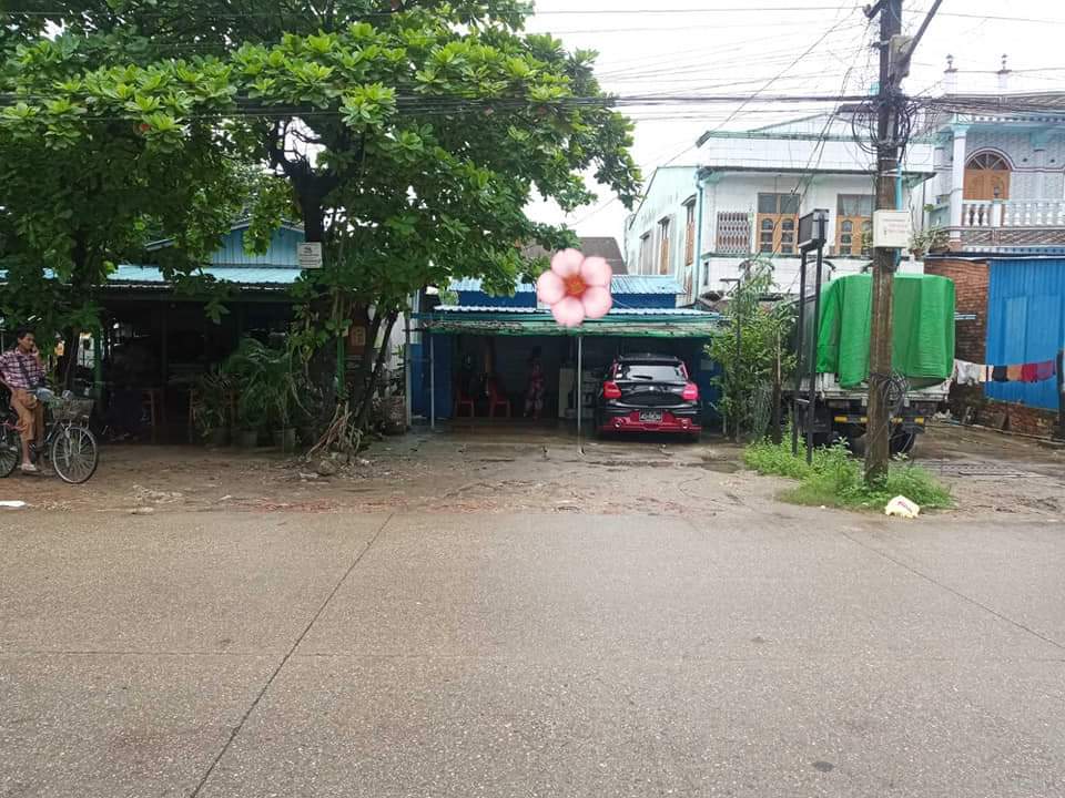 တောင်ဒဂုံမြို့နယ်၊ (1BN)အရောင်း