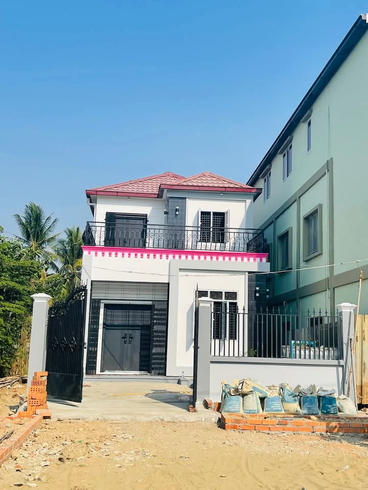 ဒဂုံဆိပ်ကမ်းမြို့နယ်၊ လုံးချင်းအိမ်အရောင်း