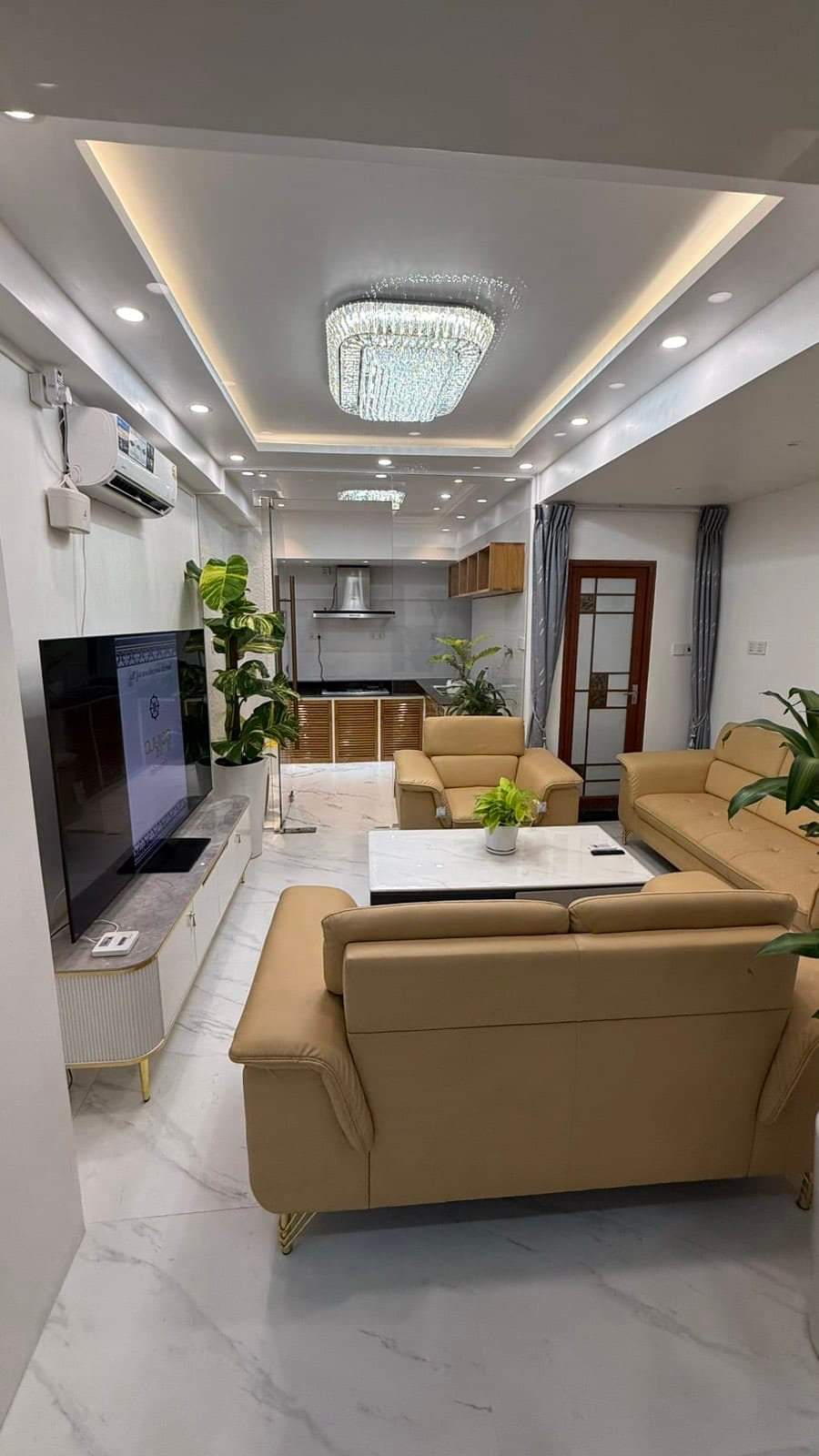 ကမာရွတ်မြို့နယ် ဘုရင့်နောင် Tower အရောင်း