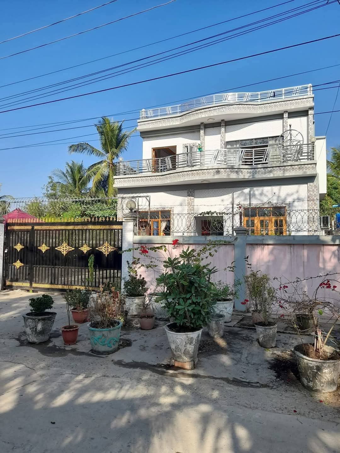 တောင်ဒဂုံမြို့နယ်၊ လုံးချင်းအိမ်အရောင်း