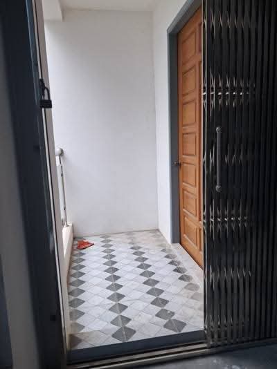 လှိုင်မြို့နယ်တိုက်ခန်းအရောင်း