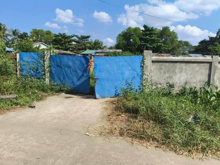 တောင်ဒဂုံမြေကွက်အရောင်း