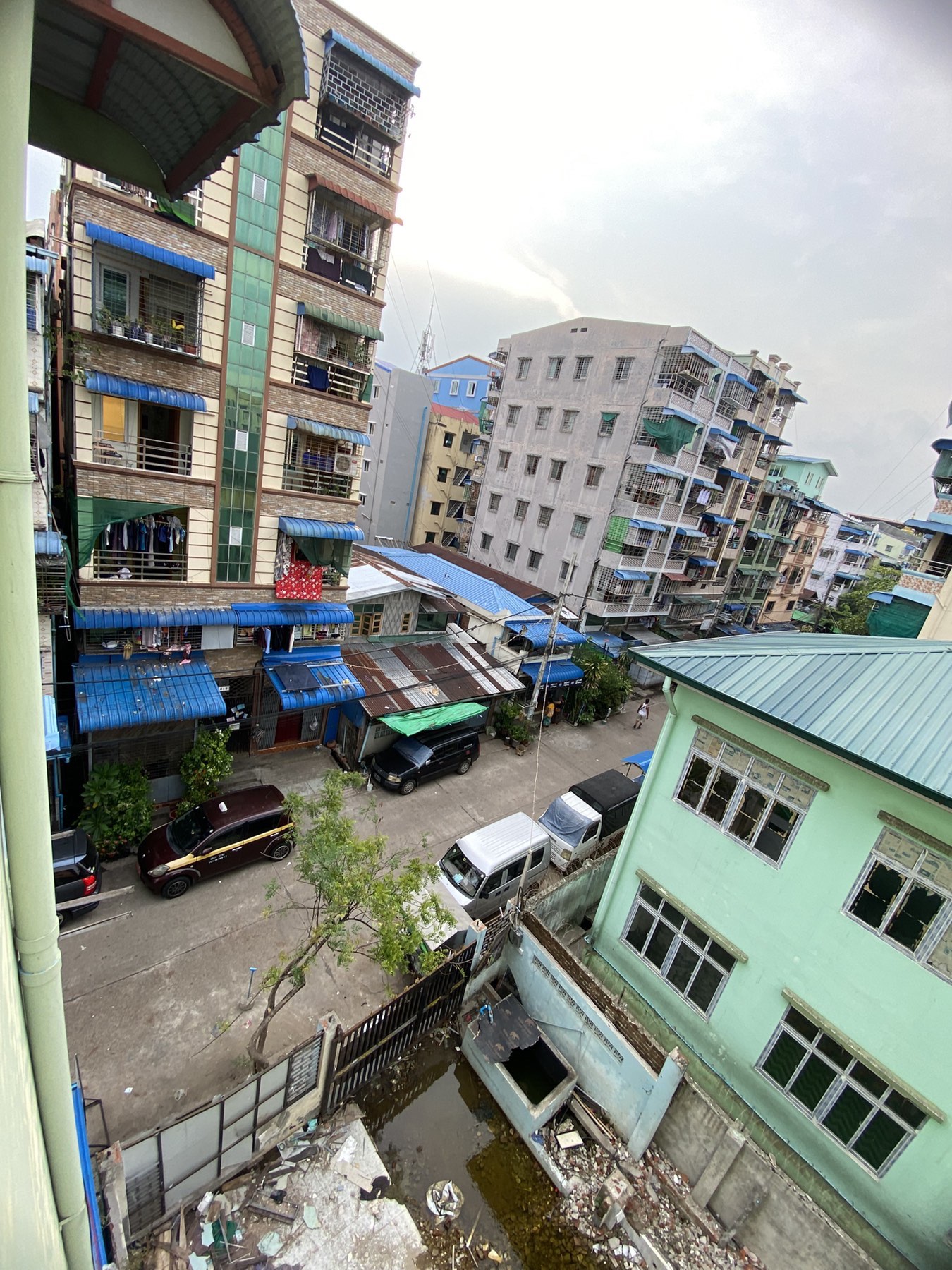 မရမ်းကုန်းမြို့နယ်တိုက်ခန်းအရောင်း