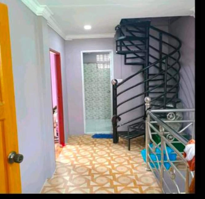 မြောက်ဒဂုံ နှစ်ထပ်တိုက် အရောင်း