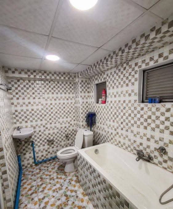 မြောက်ဥက္ကလာပမြို့နယ်၊ (3 S.S.)အရောင်း