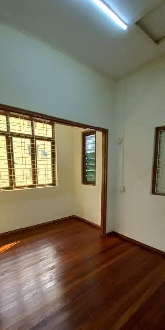 ကမာရွတ် မြို့နယ် တိုက်ခန်း အရောင်း