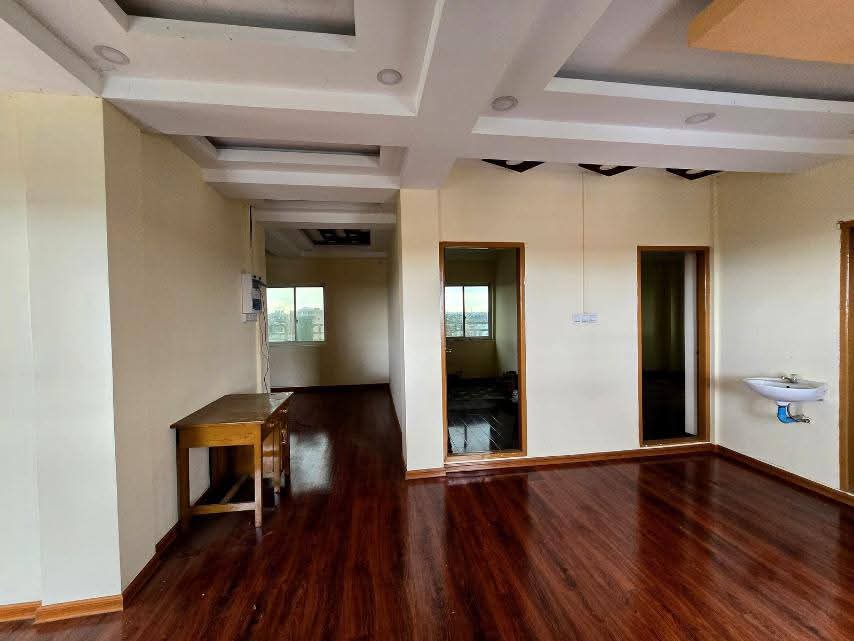 သဃ်န်းကျွန်းမြို့နယ်  penthouse အရောင်း