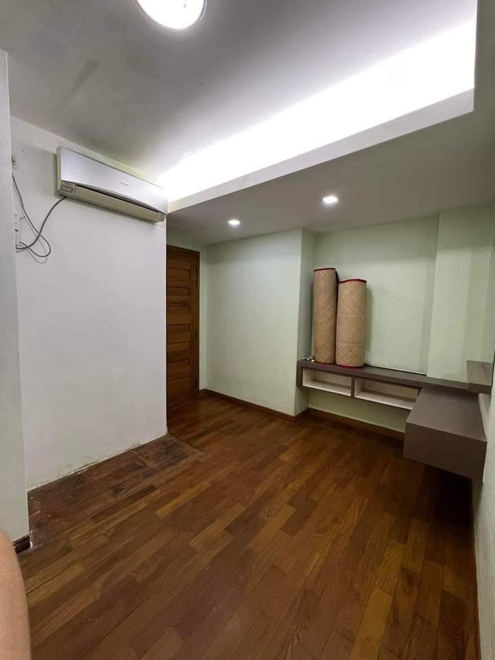 ဒဂုံမြို့နယ်၊ကွန်ဒိုအရောင်း