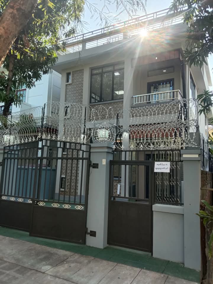 မြောက်ဒဂုံမြို့နယ်36ရပ်ကွက်လုံးချင်းအိမ်အရောင်း