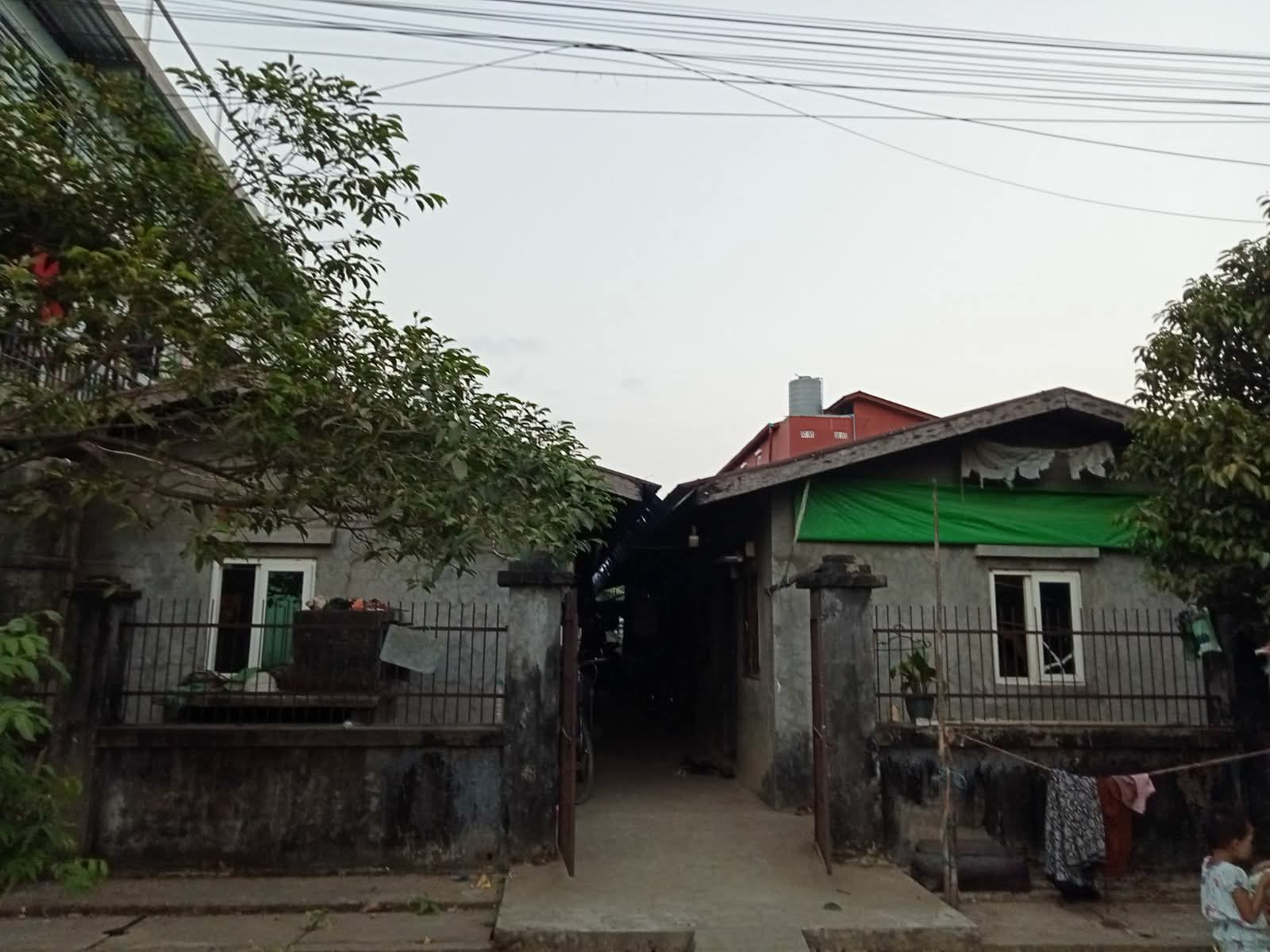 ဒဂုံဆိပ်ကမ်းမြို့နယ်မြေကွက်အရောင်း
