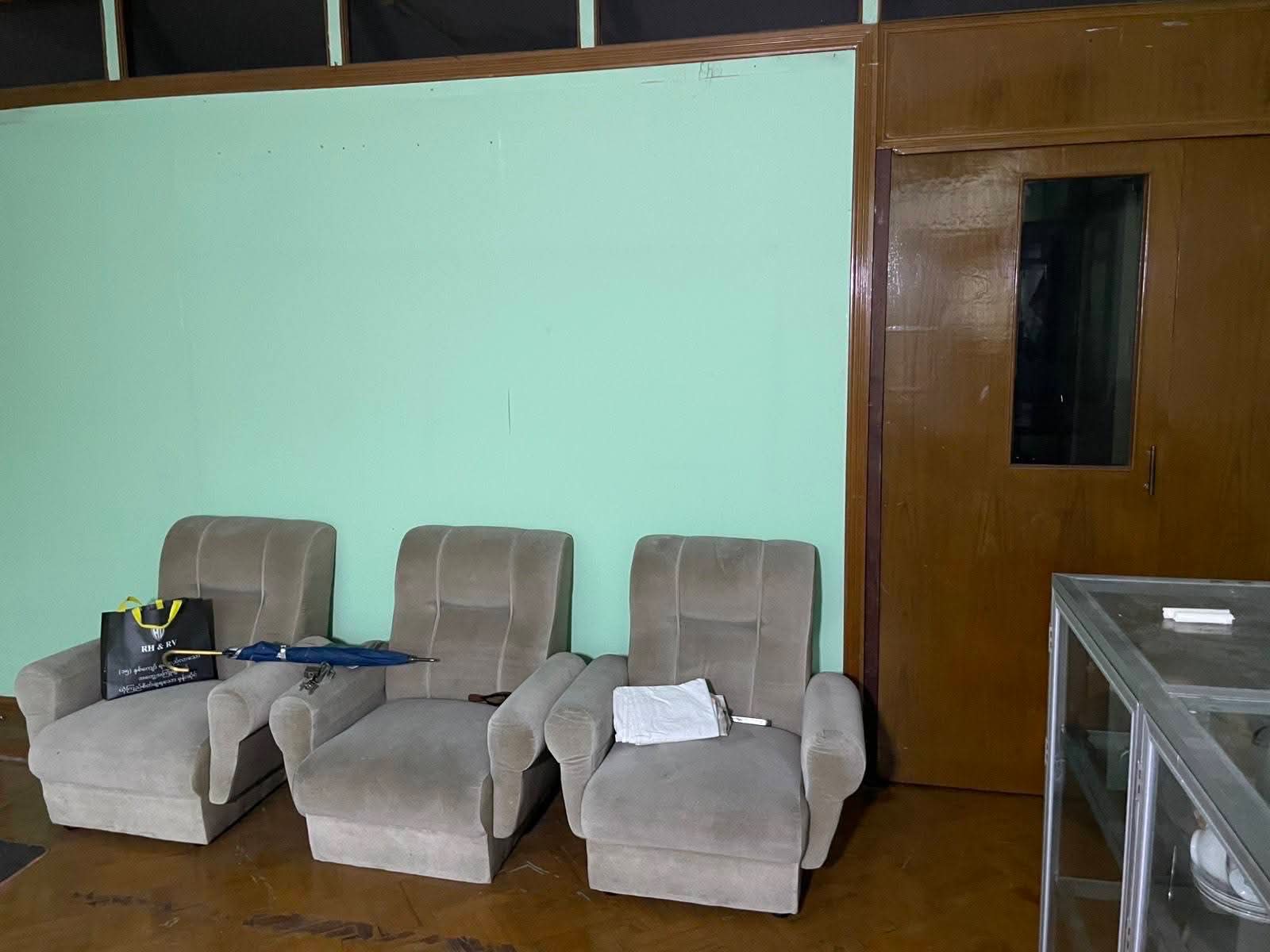 လမ်းမတော်မြို့နယ်၊ တိုက်ခန်းအရောင်း