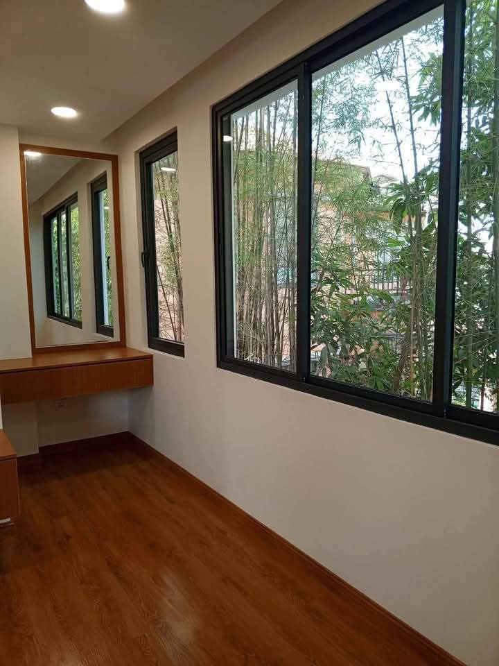 မြောက်ဥက္ကလာပမြို့နယ်၊ (3RC) အရောင်း