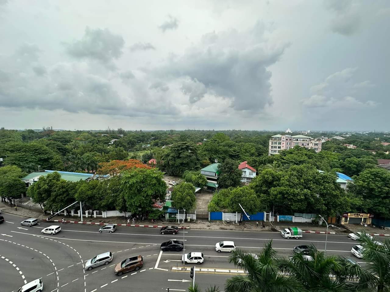 ဗဟန်းမြို့နယ်၊မြေအရောင်း