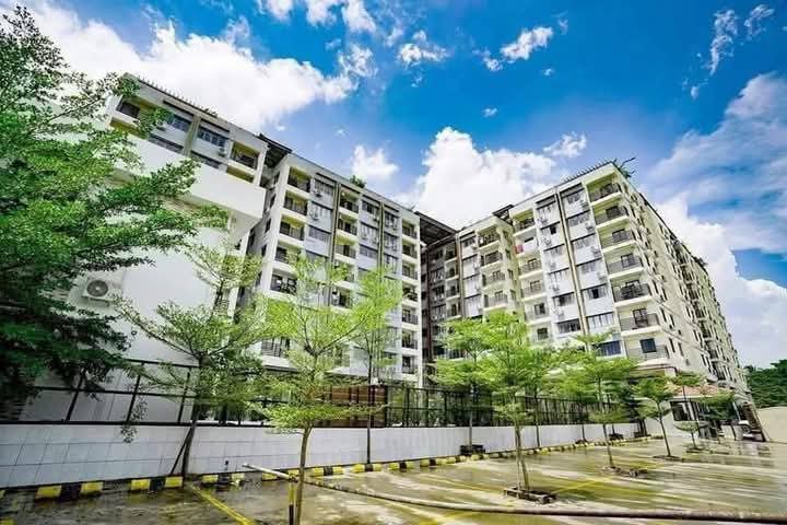 အင်းစိန်မြို့နယ်၊ ကွန်ဒိုအရောင်း