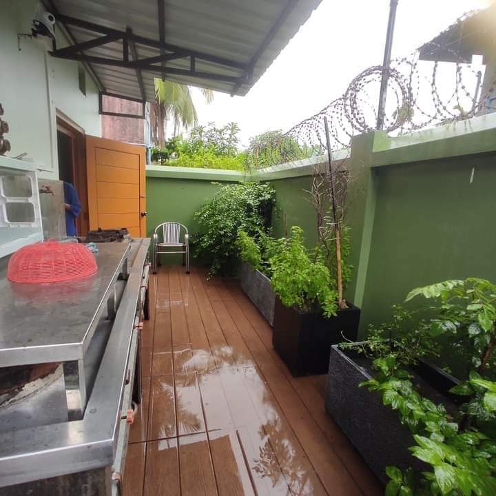 မြောက်ဒဂုံမြို့နယ်၊ (2R)အရောင်း