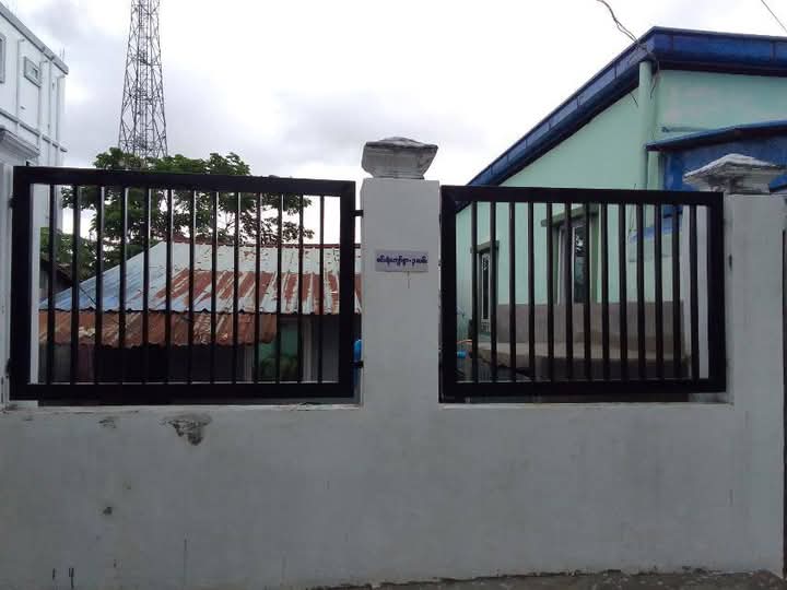 အရှေ့ဒဂုံမြို့နယ်၊ (156)ရပ်ကွက်၊ (ပျဉ်ထောင်အိမ်+မြေကွက်)အရောင်း