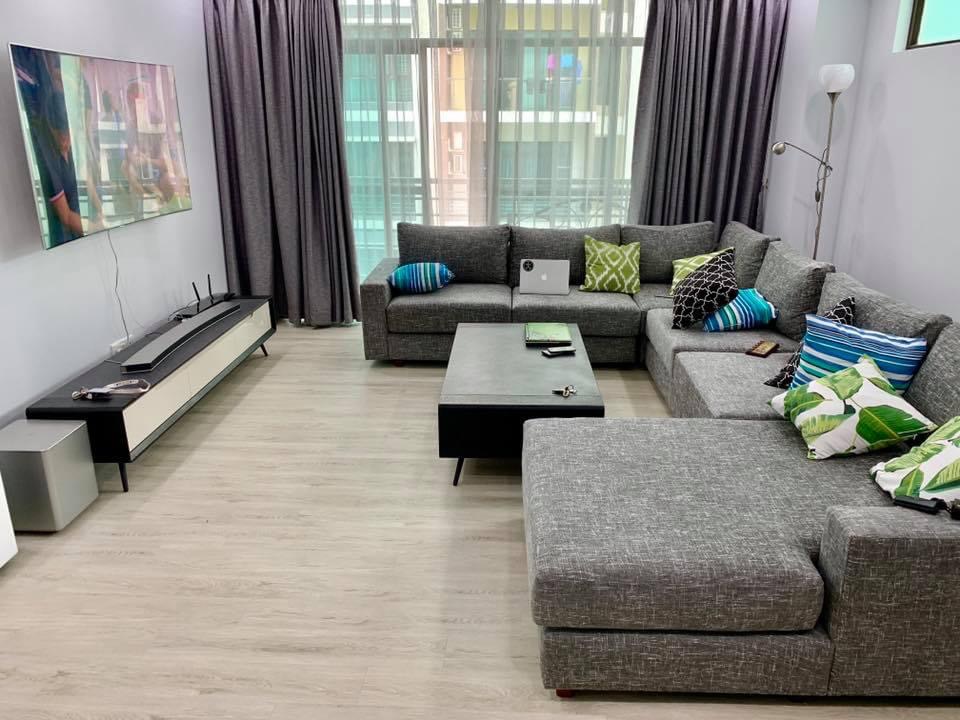 သင်္ဃန်းကျွန်းမြို့နယ်၊ကွန်ဒိုအရောင်း