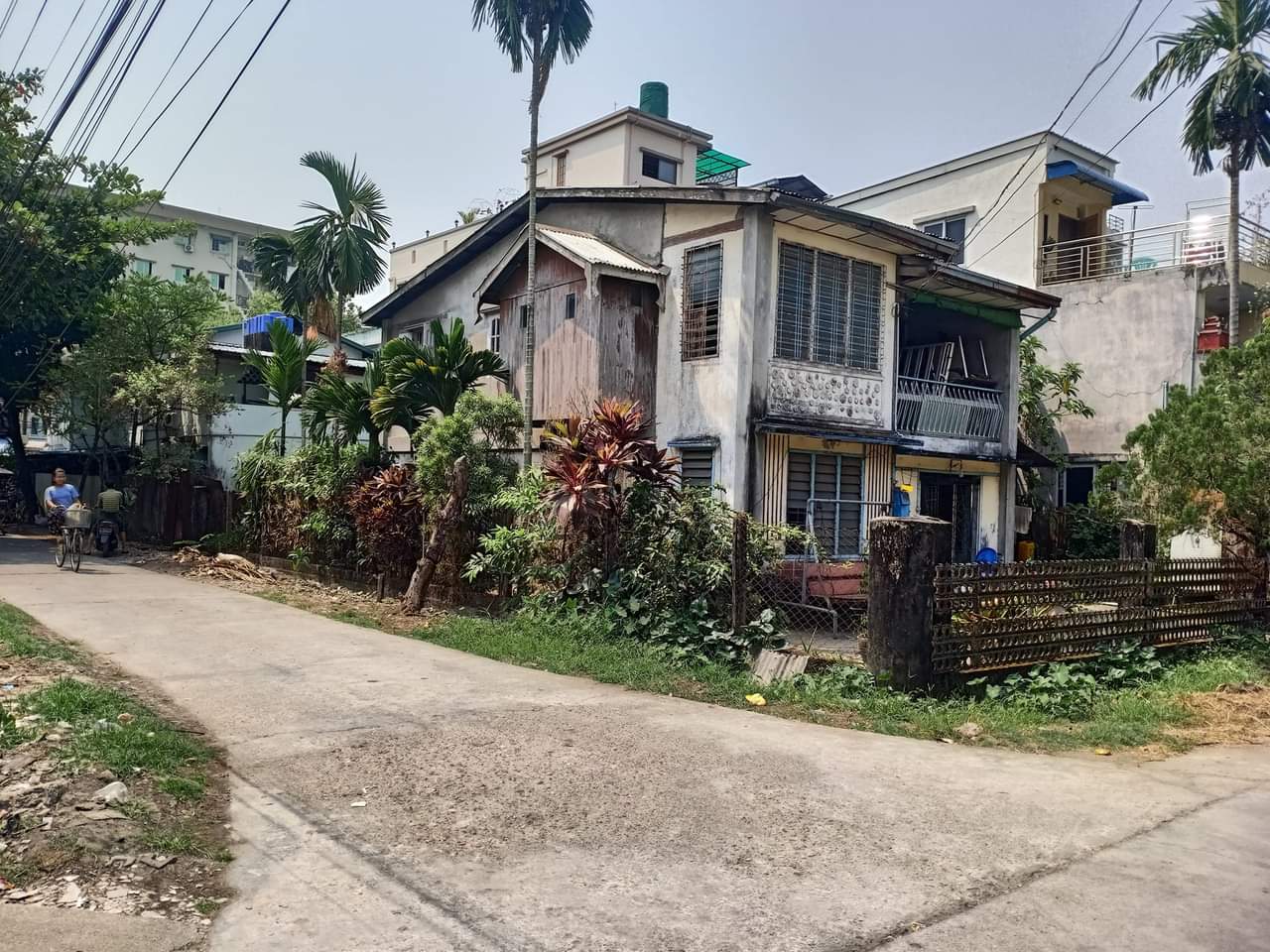 တောင်ဥက္ကလာမြို့နယ်၊ (2BN) အရောင်း