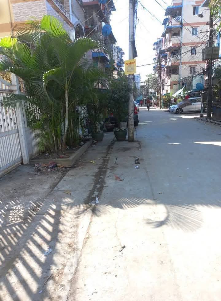 သာကေတမြို့နယ်၊ မြေကွက်အရောင်း