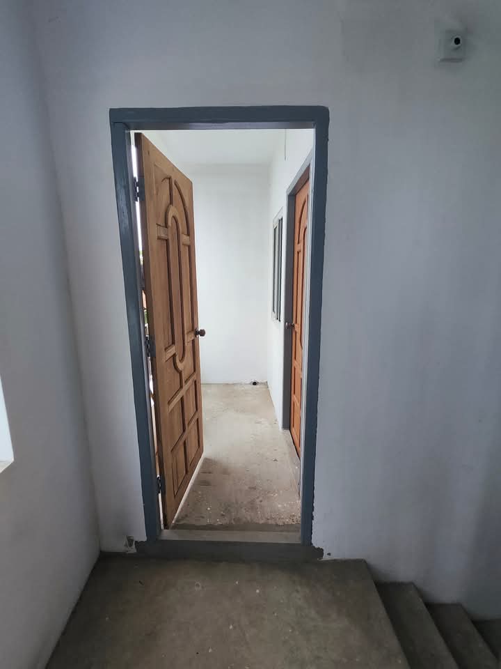 ငမိုးရိပ်လမ်းသွယ် တိုက်ခန်းအရောင်း